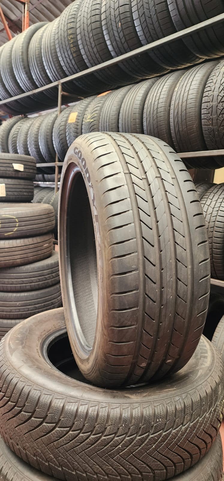 235/45R19 GOODYEAR top qualité avec montage et équilibrage, Enlèvement