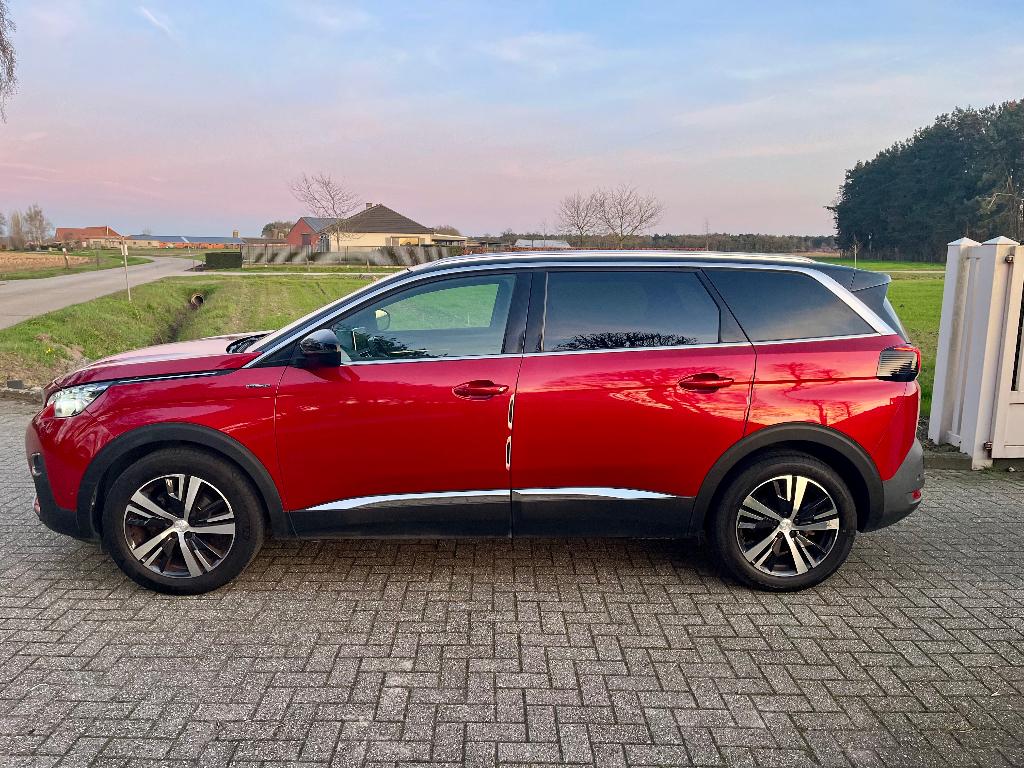 Peugeot 5008 Gt-Line Benzine 2020 35000km Navi/Camera/Cruise, Auto's, Voorwielaandrijving, Dealer onderhouden, Lane Keeping Assist