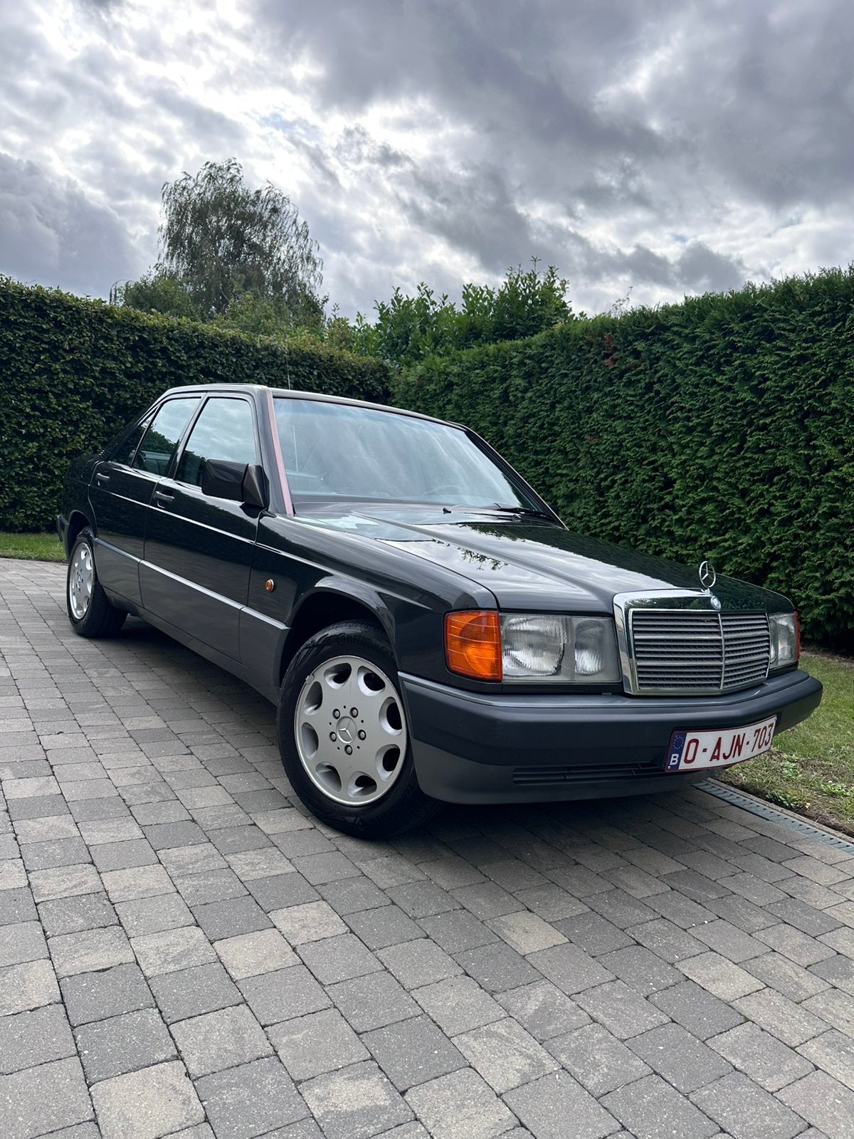 Mercedes 190E W201/2.0/‘93/137.000 Km/Oldtimer/Nieuwstaat, Stof, Zwart, Mercedes-Benz, Berline