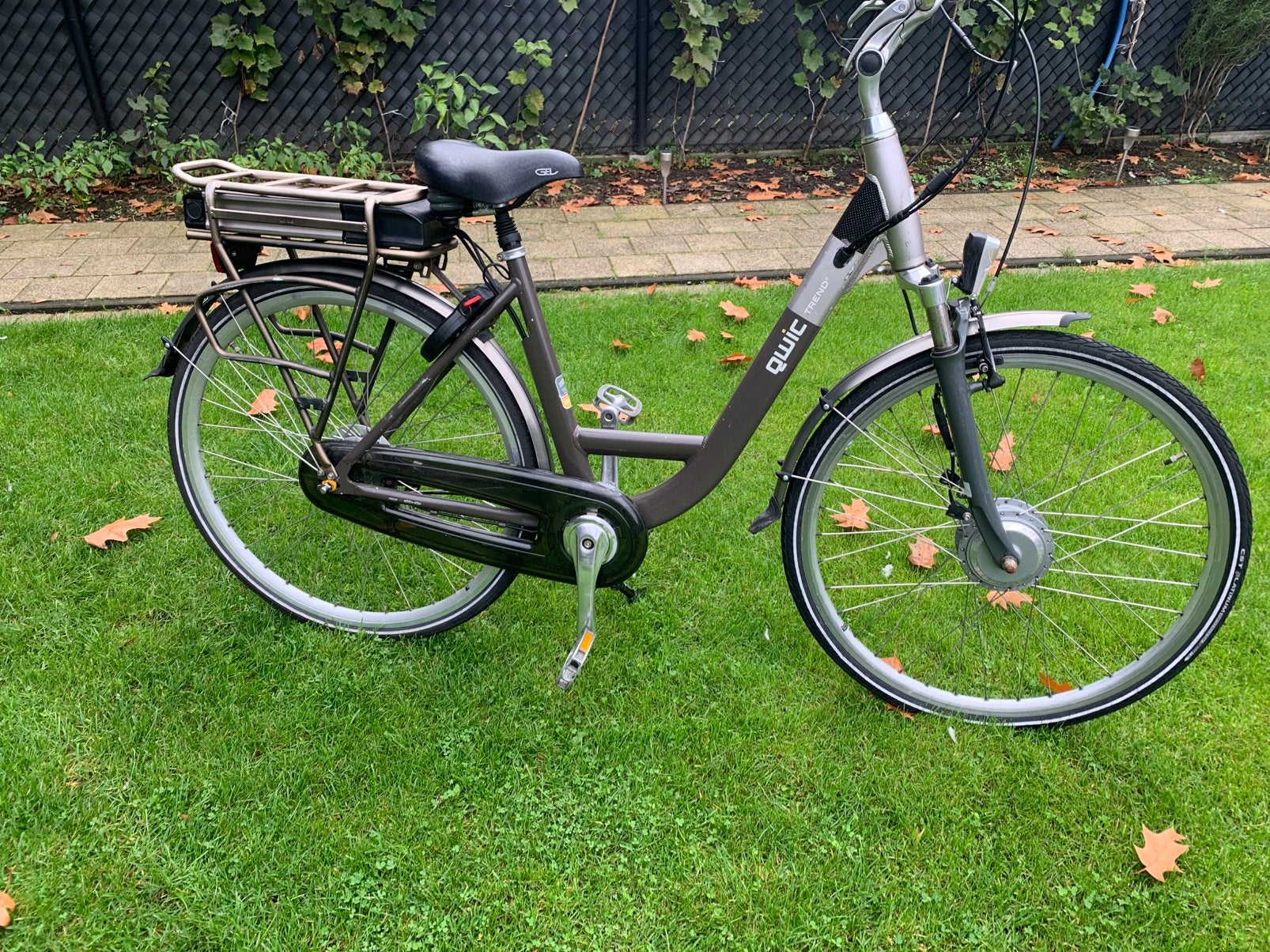 Elektrische fiets Qwic, Zo goed als nieuw
