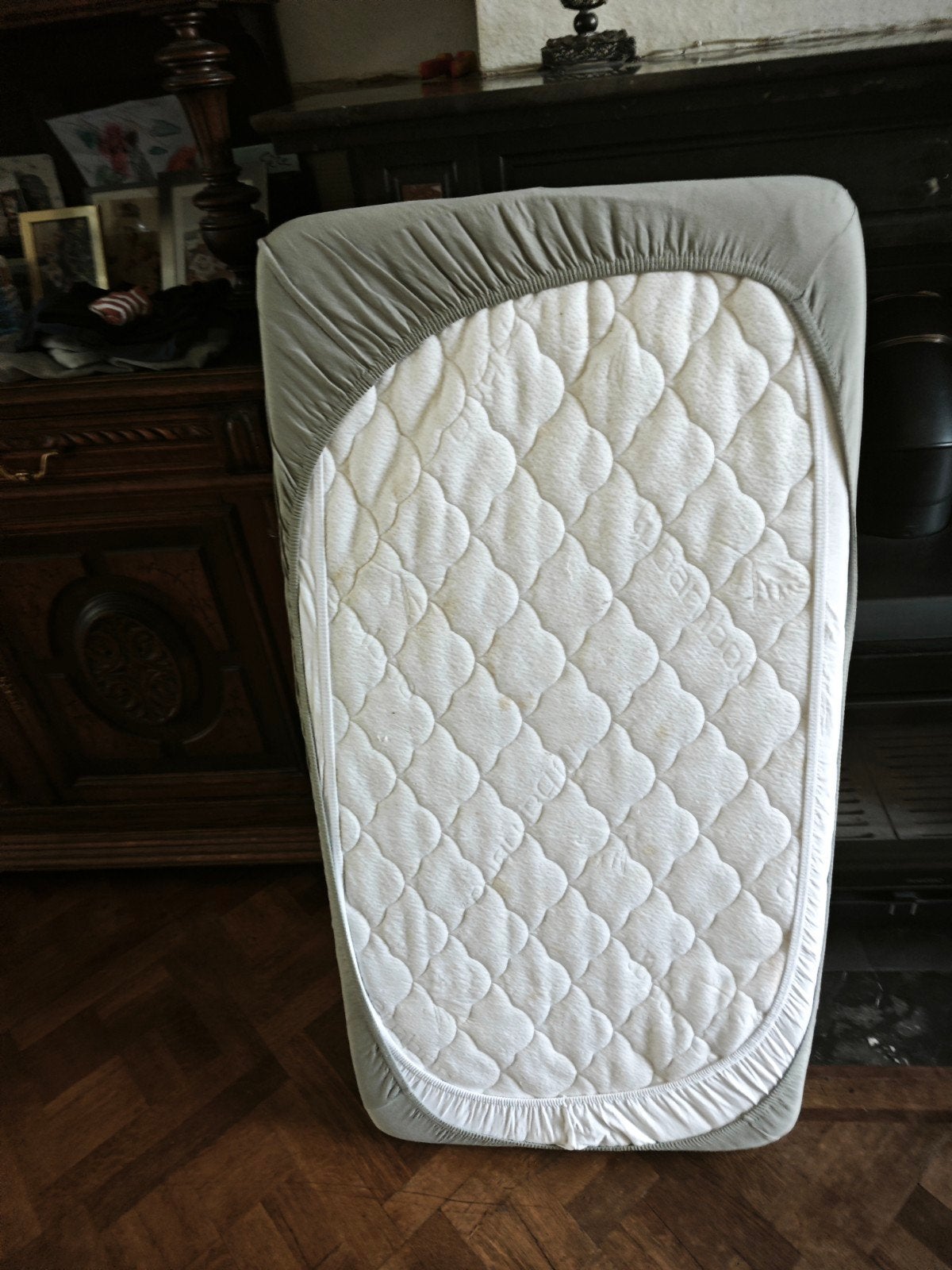 matelas bébé enfant  GRATUIT, Maison & Meubles, Enlèvement, Matelas