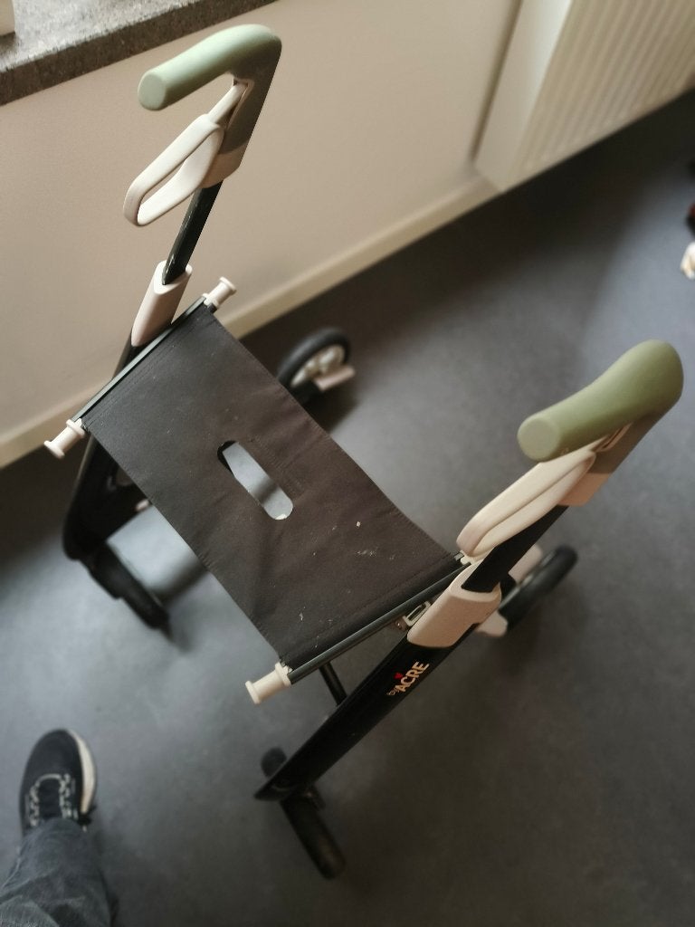 Rollator, Diversen, Ophalen, Lichtgewicht, Gebruikt