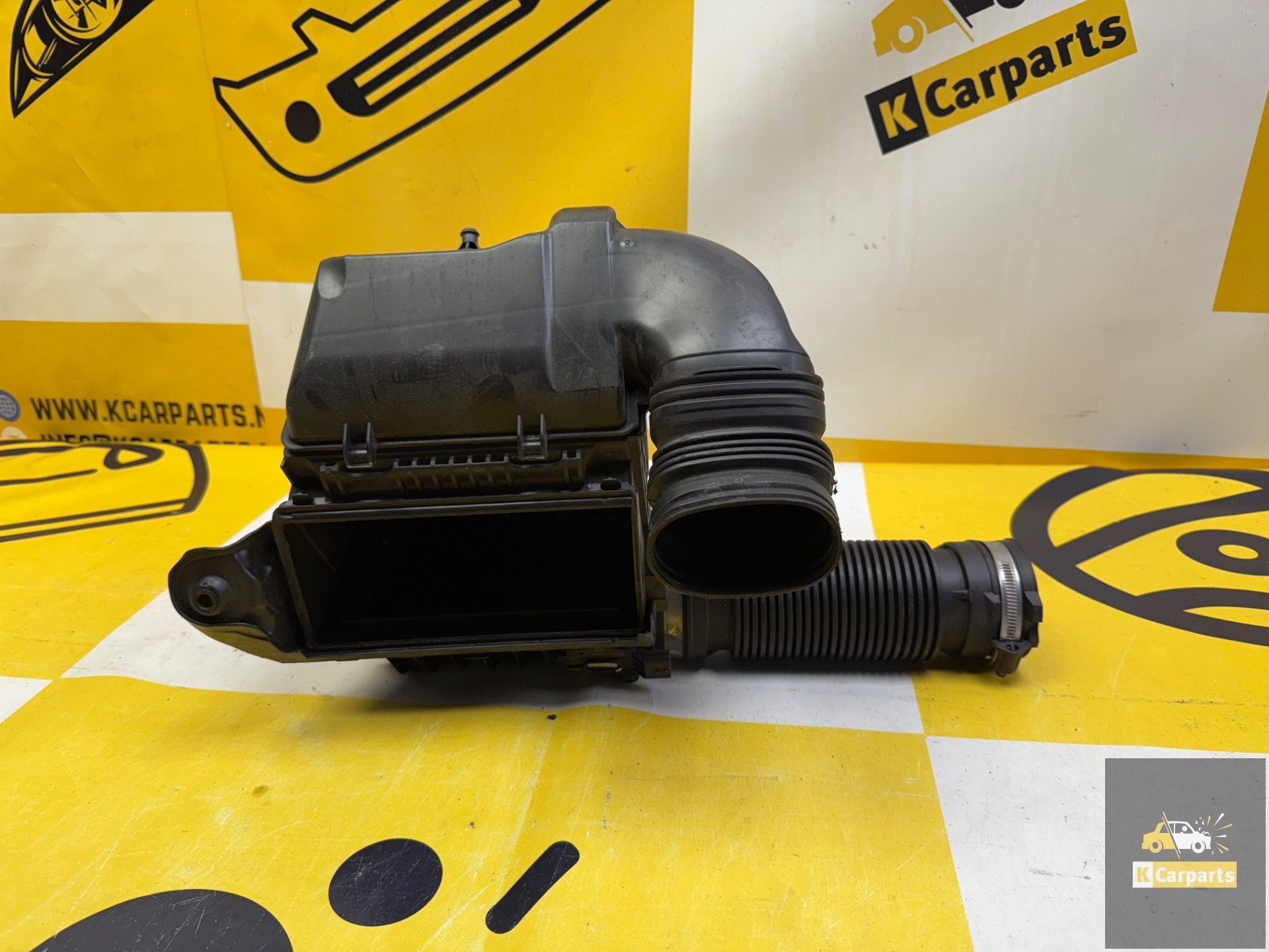 Bo tier de filtre air Renault Talisman Break 1.5 dCi 110 ch,, Renault Group, Contact.group@renault.com, Renault, Utilisé