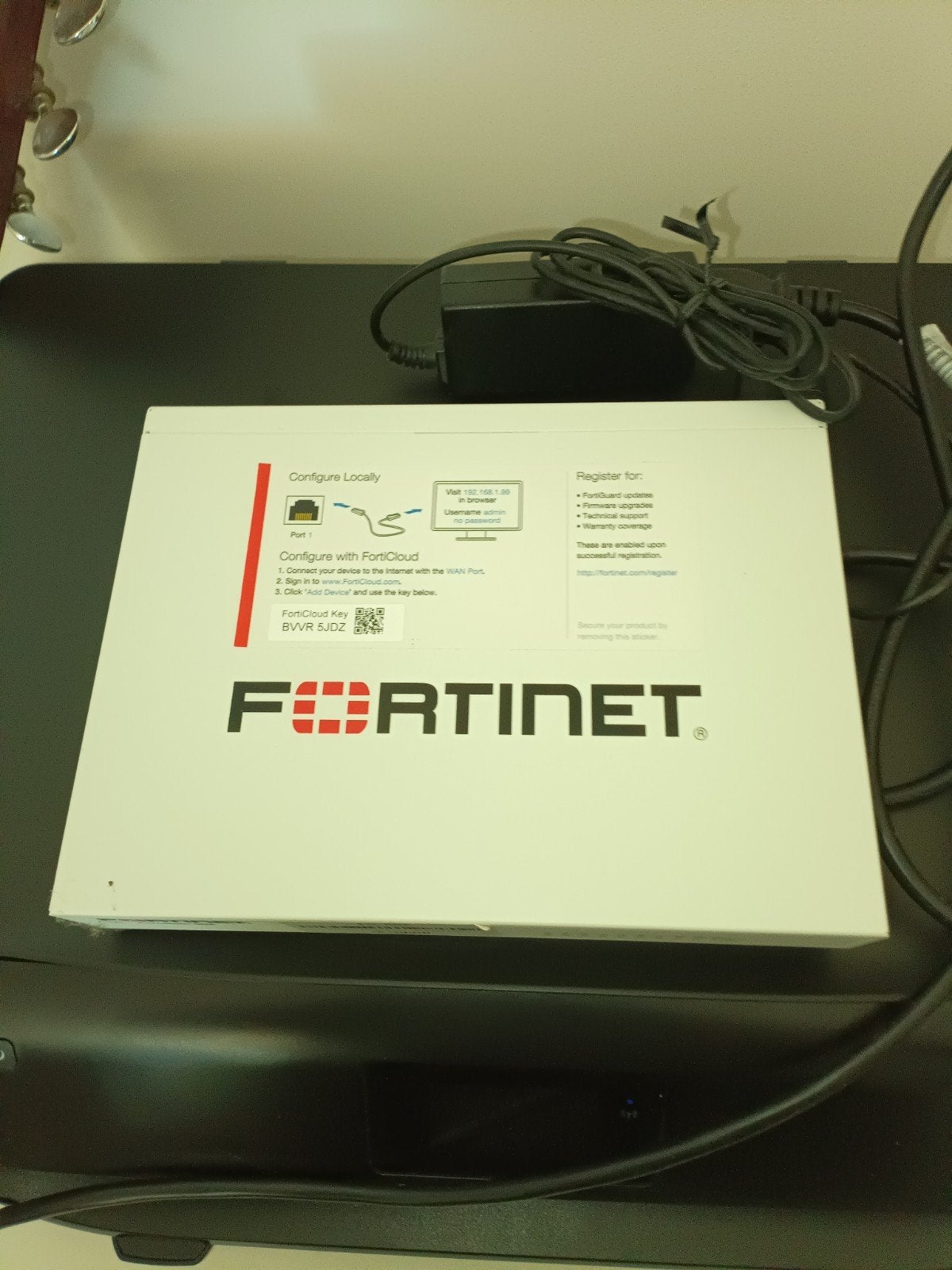 fortigate FG-60E FIREWALL, Informatique & Logiciels, Enlèvement, Reconditionné, Fortinet - Fortigate