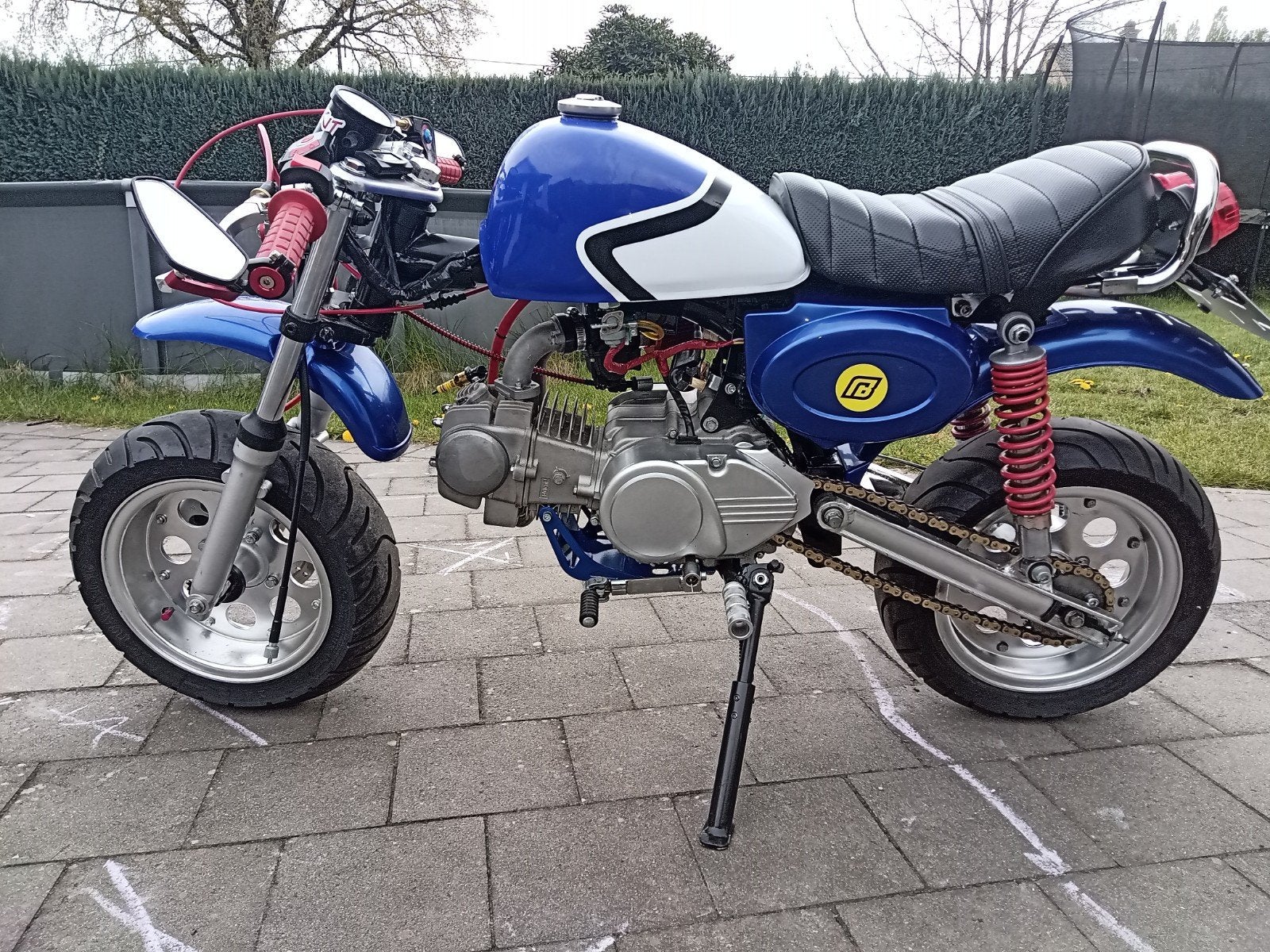 Monkey, Motoren, Particulier, Nieuw