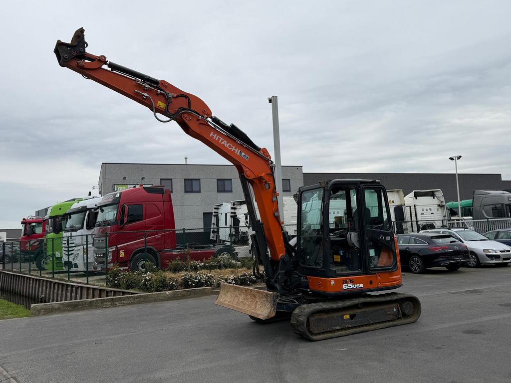 HITACHI USB65 2021, Ophalen of Verzenden, Graafmachine