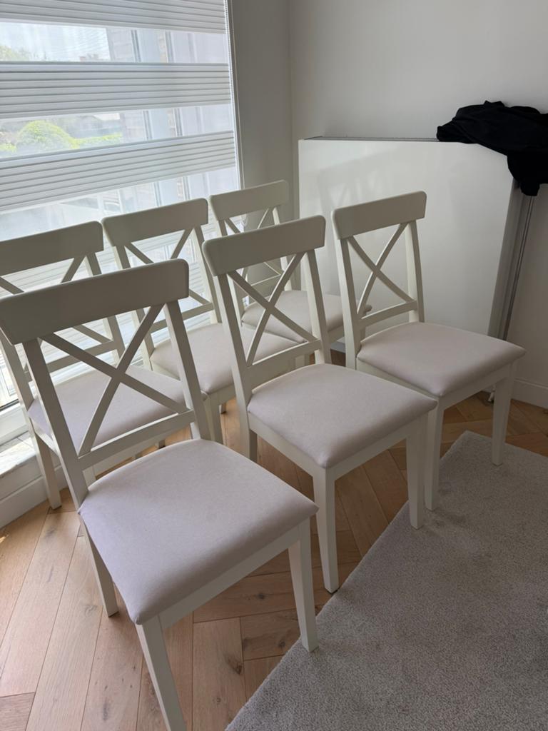 6 houten stoelen ikea, Huis en Inrichting, Stoelen, Ophalen, Zo goed als nieuw