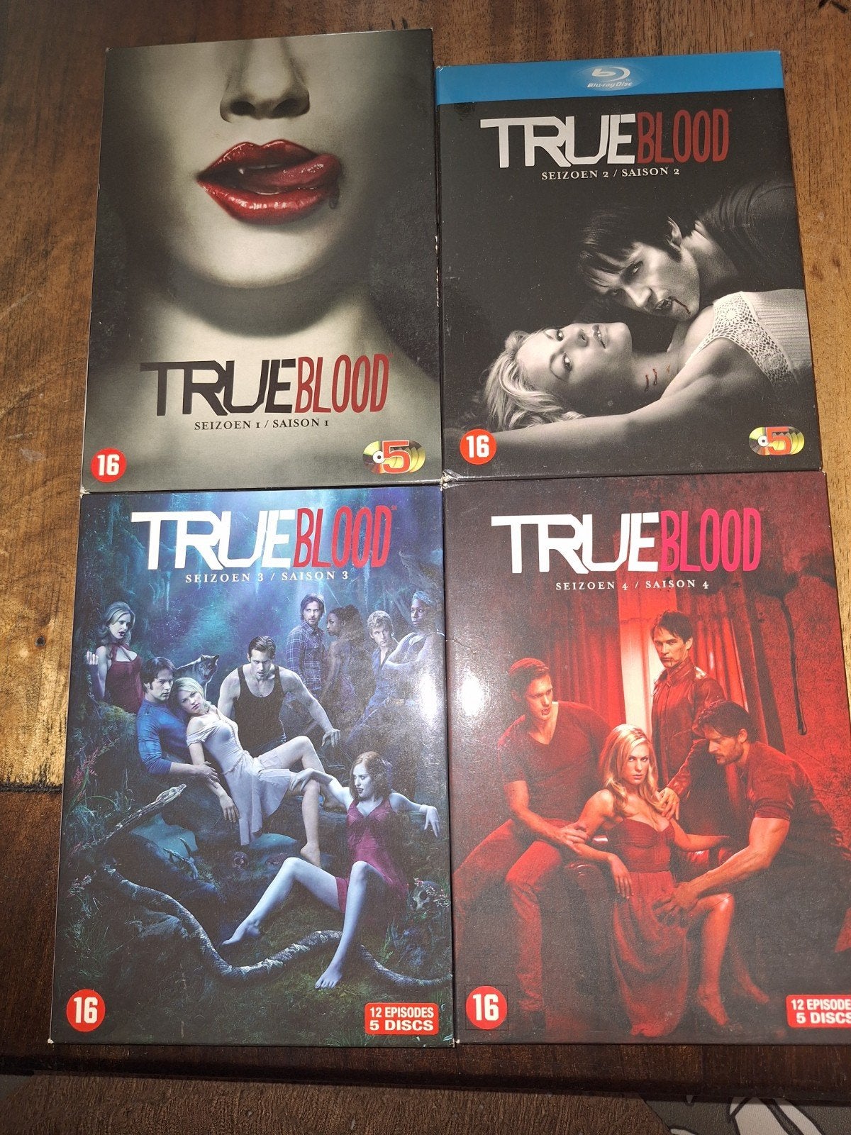 True Blood Seizoen 1-4 Blu-ray Boxset, Ophalen of Verzenden, Weerwolven