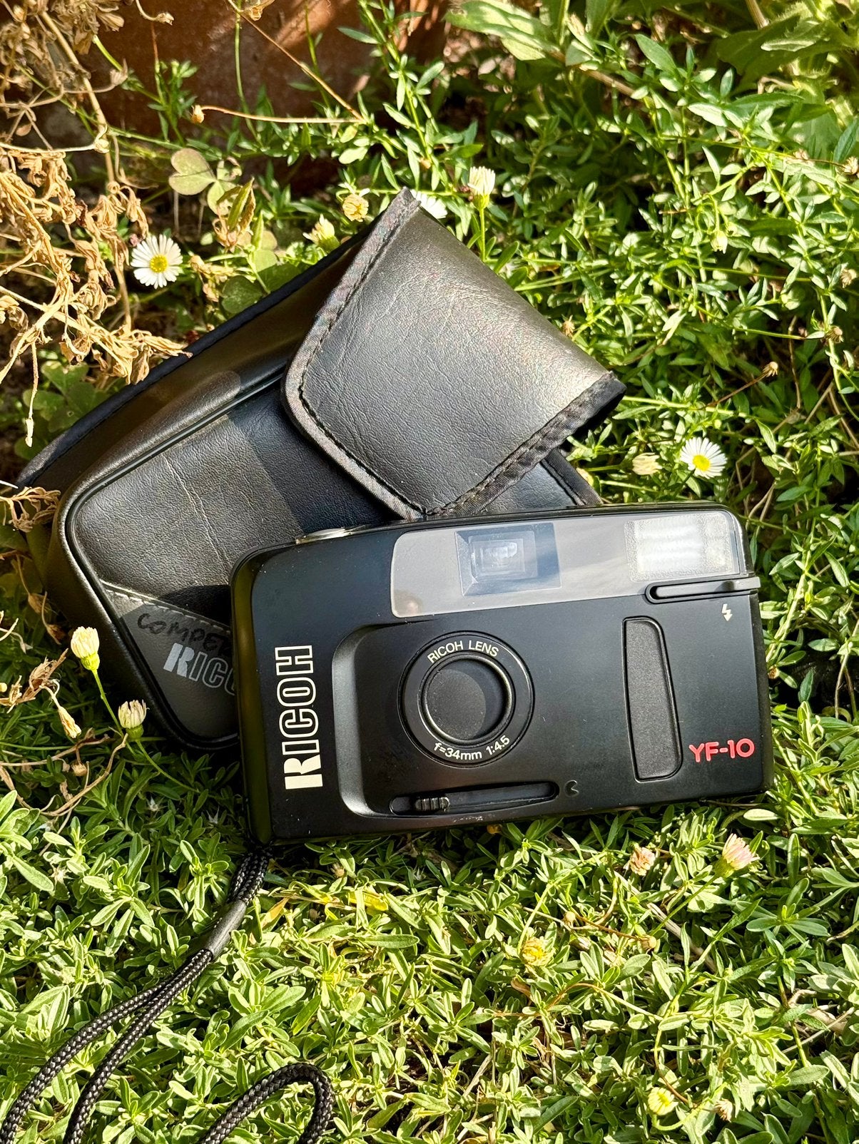 Ricoh YF-10 — appareil photo 35 mm compact vintage., TV, Hi-fi & Vidéo, Appareils photo analogiques, Enlèvement ou Envoi, Comme neuf