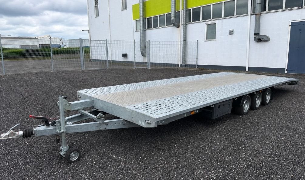 NIEWIADOW, Te koop, Aanhangers en Opleggers