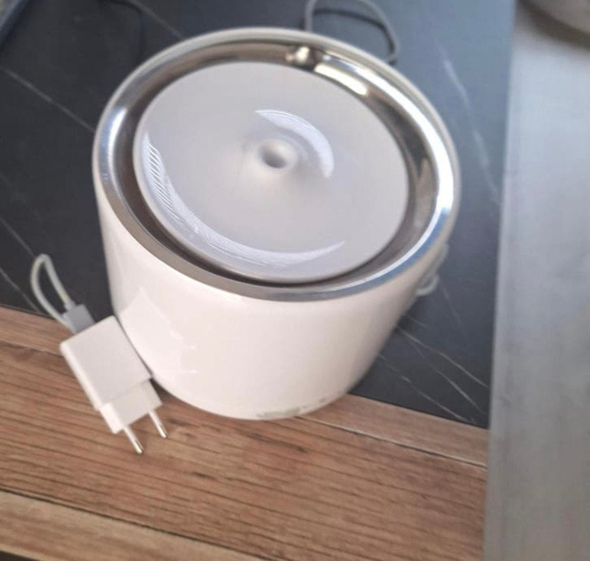 Fontaine à boire rechargeable sans fil, Enlèvement ou Envoi, Comme neuf