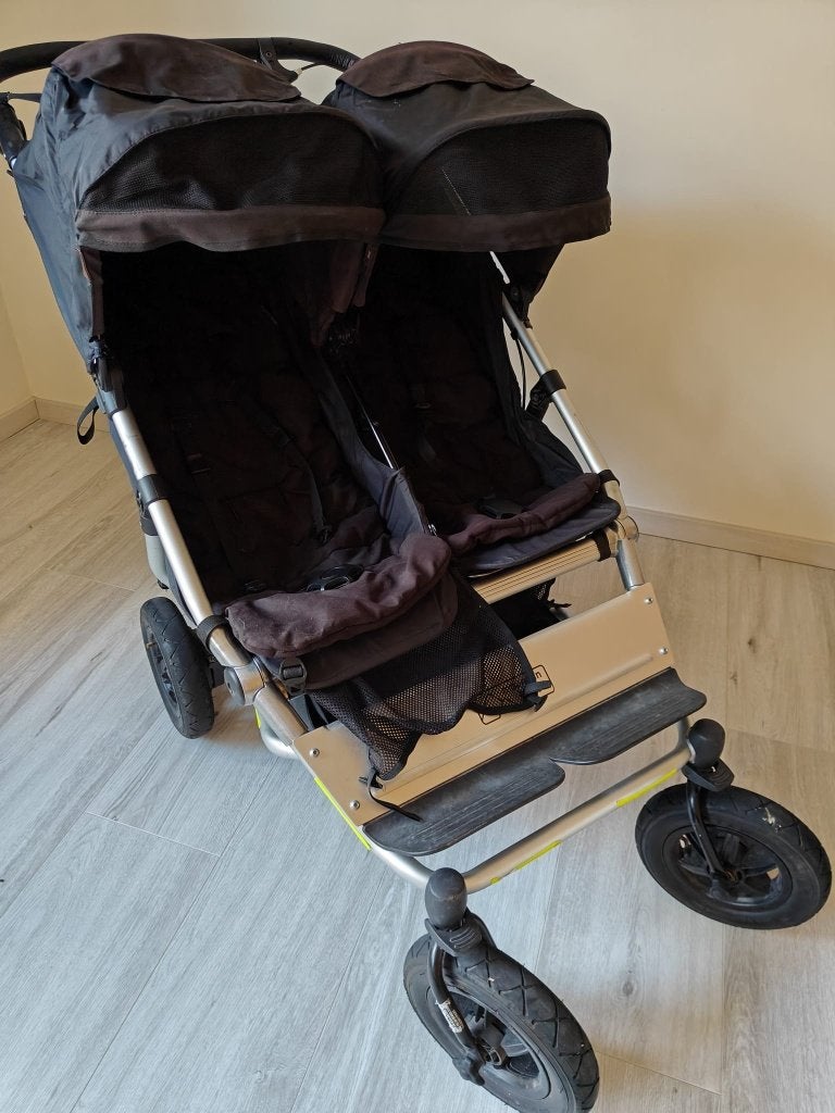 Mountain buggy duet, Kinderen en Baby's, Buggy's, Ophalen, Zo goed als nieuw, Overige merken, Zonnekap