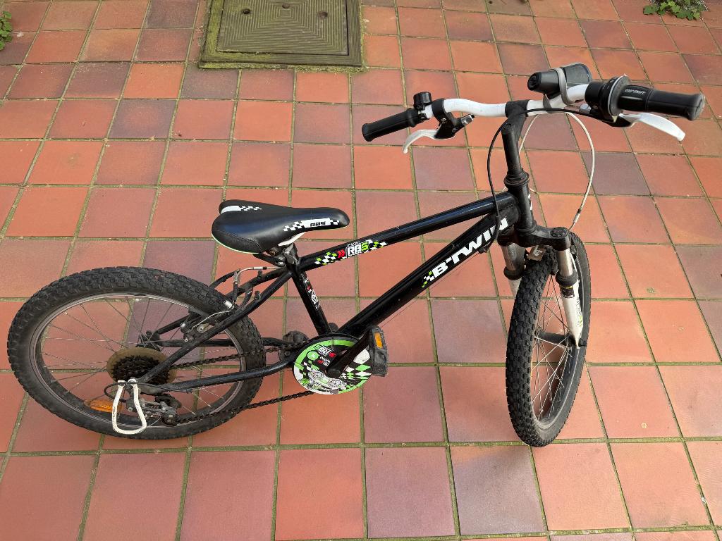 Kind fiets, Fietsen en Brommers, Fietsen | Kinderfietsjes, Ophalen, Gebruikt, Schijfrem, B’twin