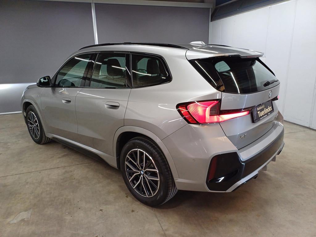 BMW X1 sDrive18i,M-Pakket,Shadow-Line,LED,Caméra,..., Auto's, BMW, Gebruikt, 136 pk, Alcantara, 146 g/km