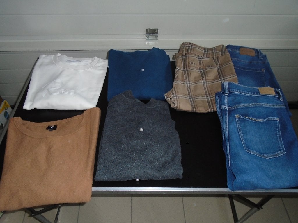 kledij maat meduim, Vêtements | Femmes, Pulls & Gilets, Enlèvement ou Envoi, Porté, Taille 38/40 (M), Autres couleurs