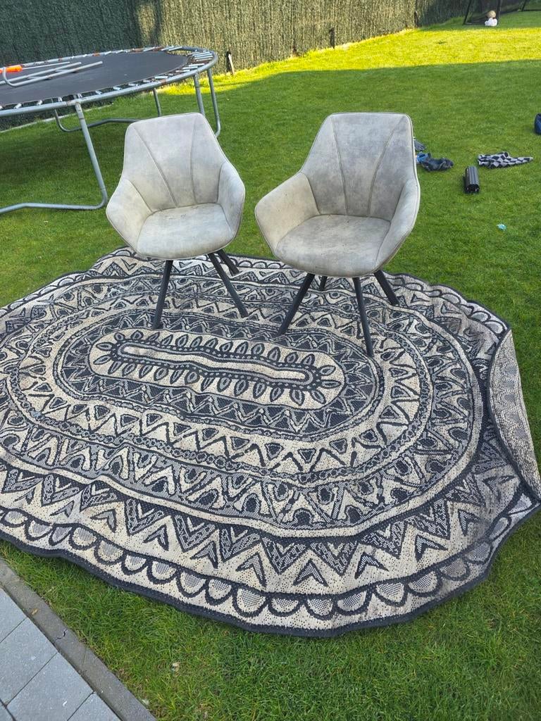 Gratis 2 stoelen en vloerkleed, Tuin en Terras, Ophalen of Verzenden
