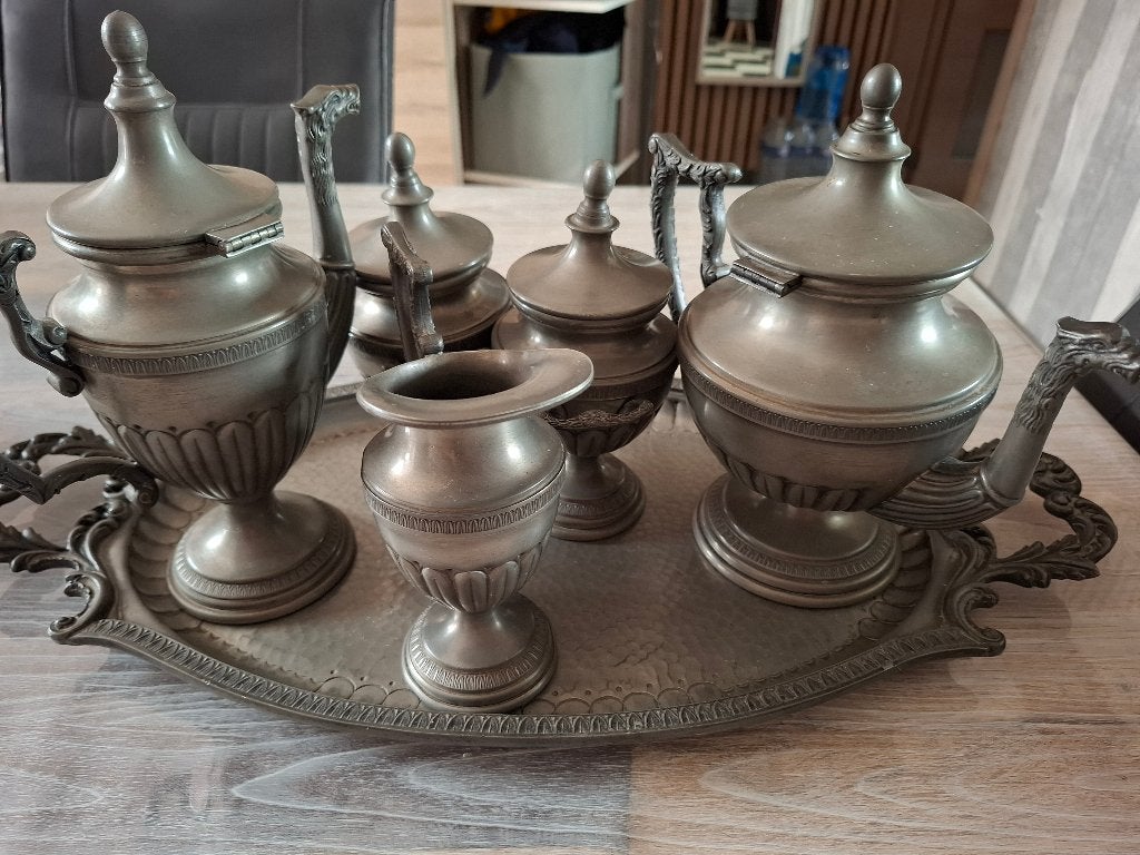 Pots en etain plus plateau, Ophalen
