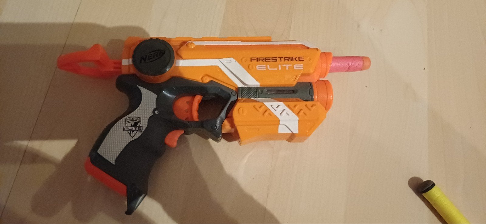 Nerf firestrike elite, Kinderen en Baby's, Ophalen of Verzenden, Zo goed als nieuw