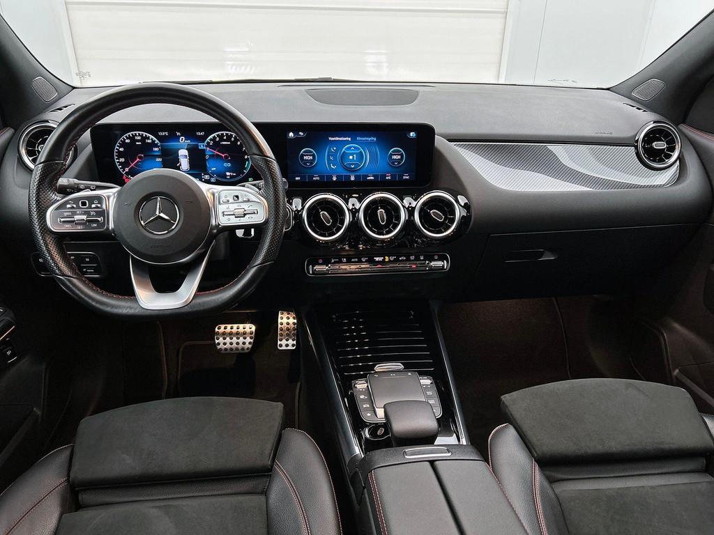 Mercedes-Benz GLA-Klasse 250 e AMG Line Night Pack | Dodehoe, Autos, Achat, 1800 kg, Euro 6, Entreprise