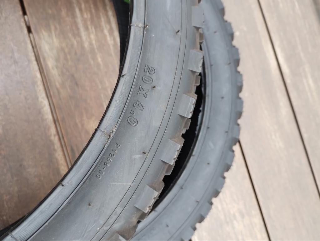 Fietsbanden fatbike 20 inch, Fietsen en Brommers, Ophalen