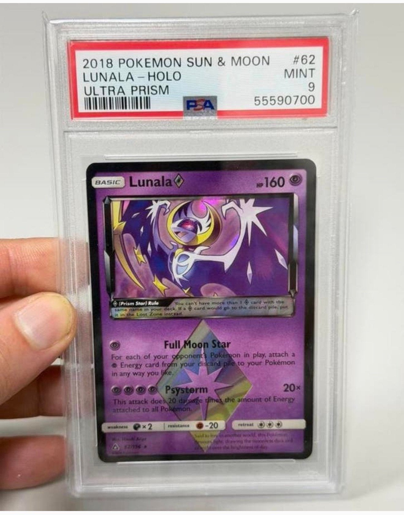 2018 POKEMON SUN & MOON #62 LUNALA-HOLO MINT ULTRA PRISM psa, Hobby en Vrije tijd, Verzamelkaartspellen | Pokémon, Zo goed als nieuw