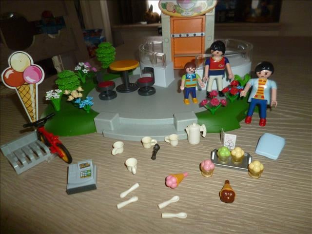 Playmobil 4134 ijssalon, Ophalen of Verzenden, Gebruikt, Complete set
