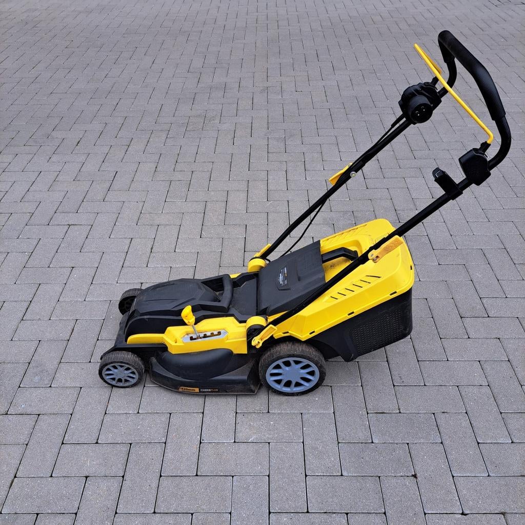 Grasmaaier, Ophalen