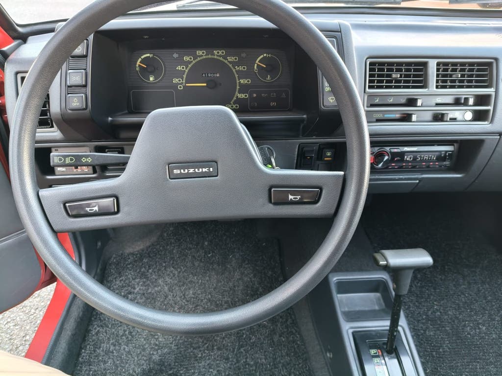 Suzuki Swift (bj 1985, automaat), foto 10
