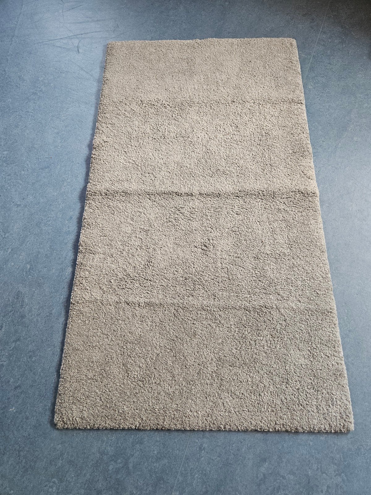 Grijze mat 150x80, Huis en Inrichting, Stoffering | Tapijten en Vloerkleden, Ophalen, Grijs
