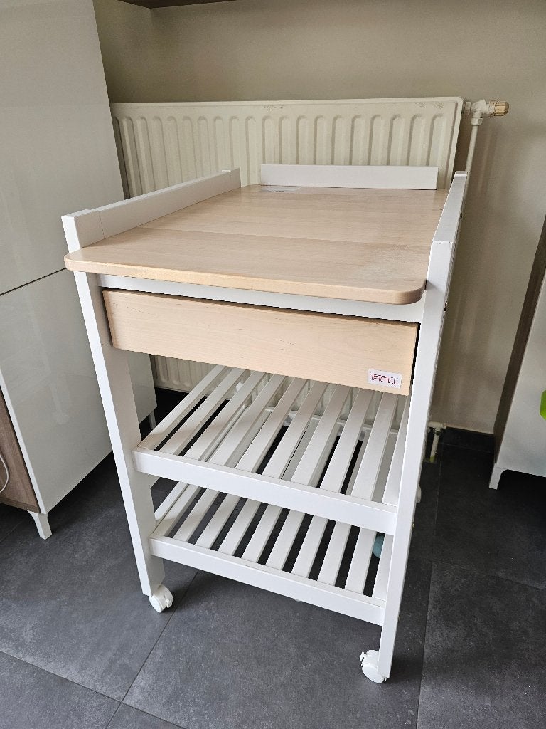 Verzorgingstafel/Luiertafel Troll met wielen, Kinderen en Baby's, Badjes en Verzorging, Ophalen, Gebruikt, Overige typen, Overige merken