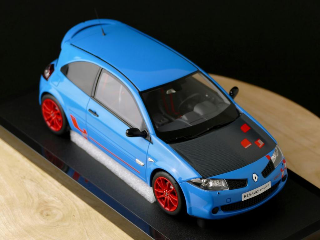 Otto Renault Mégane R26 R Blue Dynamo 999 Pcs. 1:18 OT1230, Hobby en Vrije tijd, Modelauto's | 1:18, Nieuw, Auto, OttOMobile, Ophalen of Verzenden