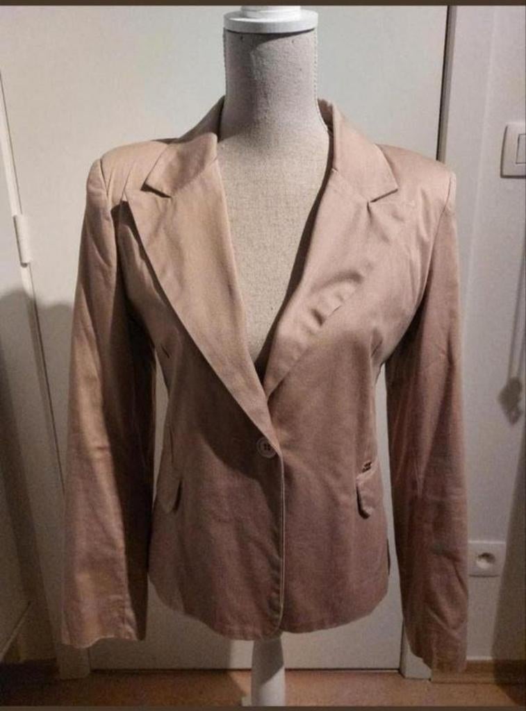 Blazer, Kleding | Dames, Jasjes, Kostuums en Pakken, Ophalen of Verzenden, Maat 42/44 (L), Beige