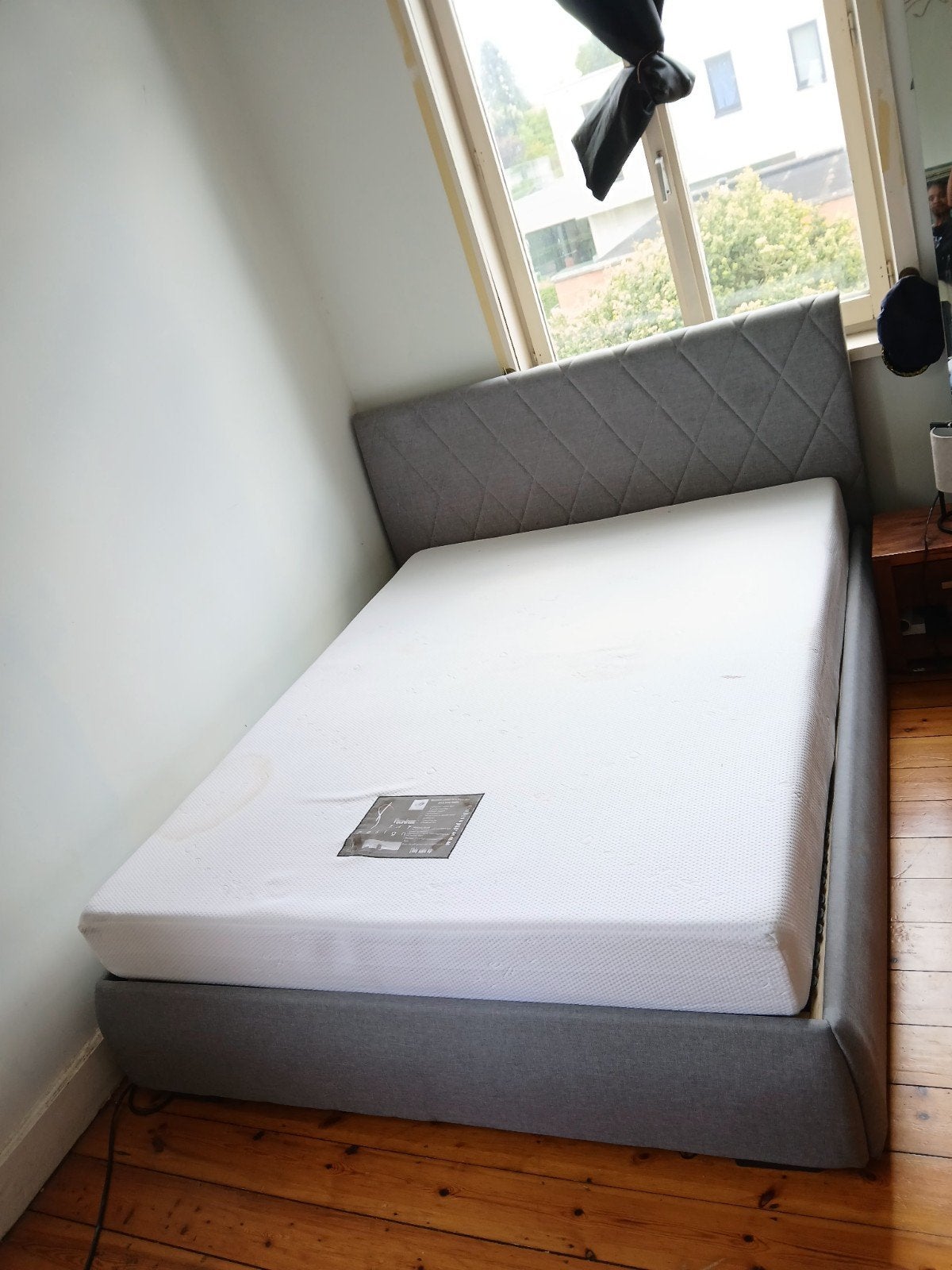 Lit et matelas haut de gamme 210/175