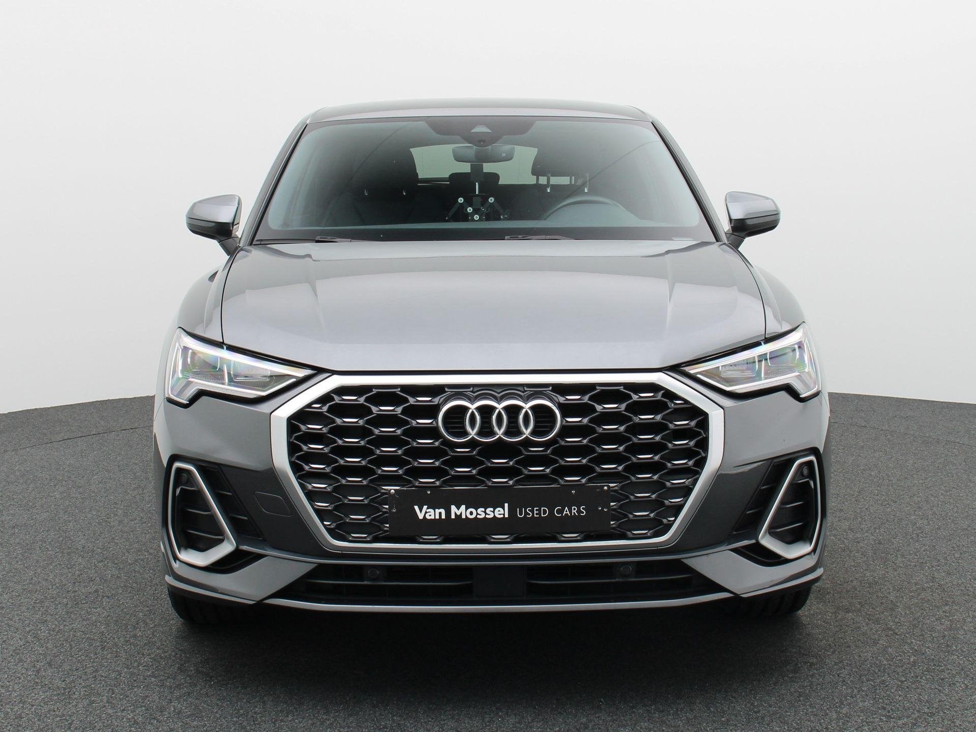 Audi Q3 Sportback 35 TFSI e S tronic S Line (automatique), Autos, Argent ou Gris, Achat, Entreprise, Carnet d'entretien