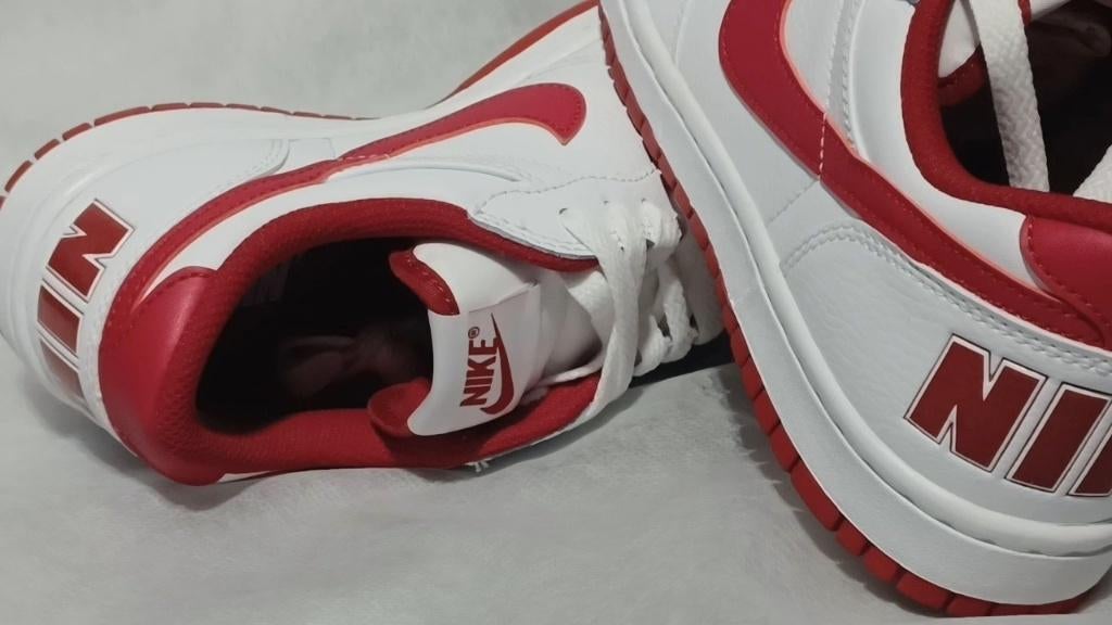 Big Nike Low - Maat 40 - Nieuw - #61#, Overige kleuren, Big Nike Low, Nieuw, Ophalen of Verzenden