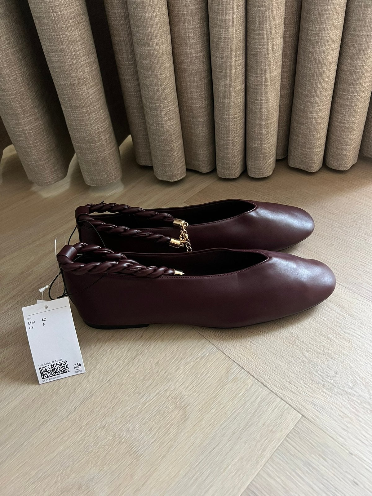 Bordeauxrode ballerina’s van H&M - maat 42, Verzenden, Nieuw, Ballerina's