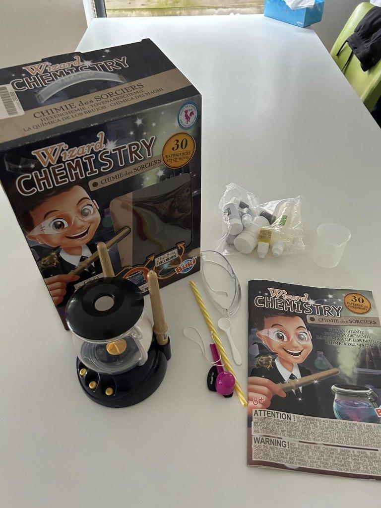 Wizard Chemistry, Hobby en Vrije tijd, Een of twee spelers, Ophalen, Zo goed als nieuw, Wizard Chemistry