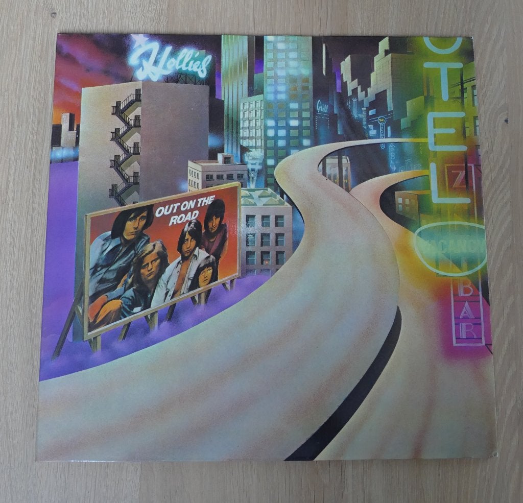 LP  The Hollies – Out On The Road, Cd's en Dvd's, LP, Ophalen of Verzenden, Zo goed als nieuw, 12 inch