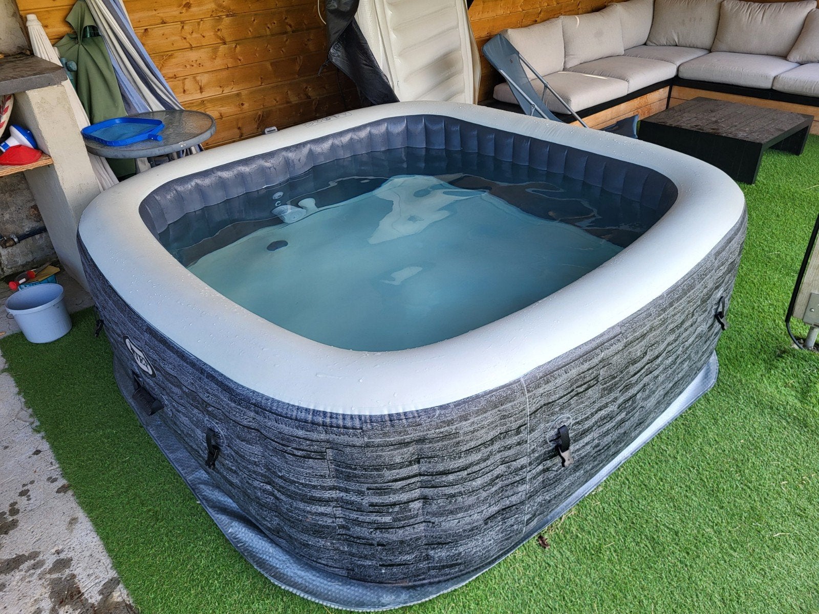 jacuzzi intex 6P, Enlèvement