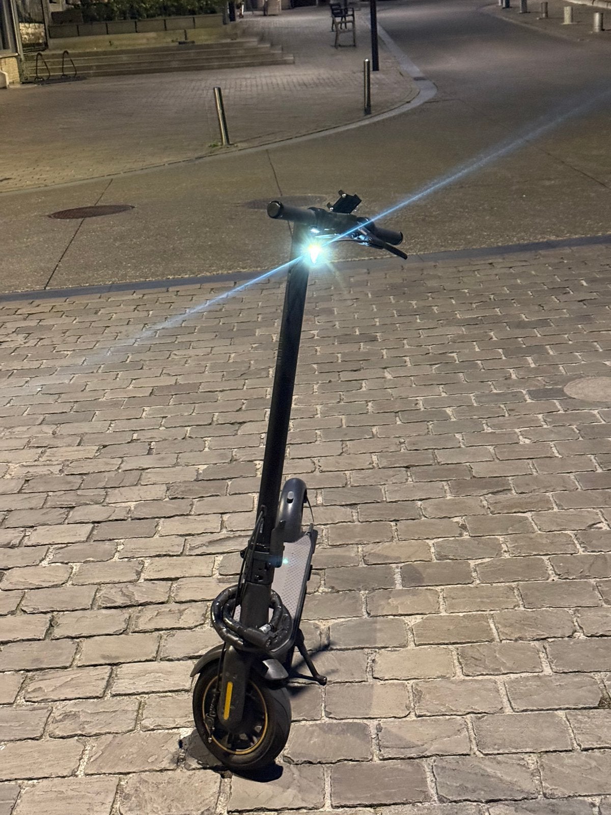 Ninebot G30 Max, Vélos & Vélomoteurs, Enlèvement ou Envoi, Comme neuf, Step électrique (E-scooter)