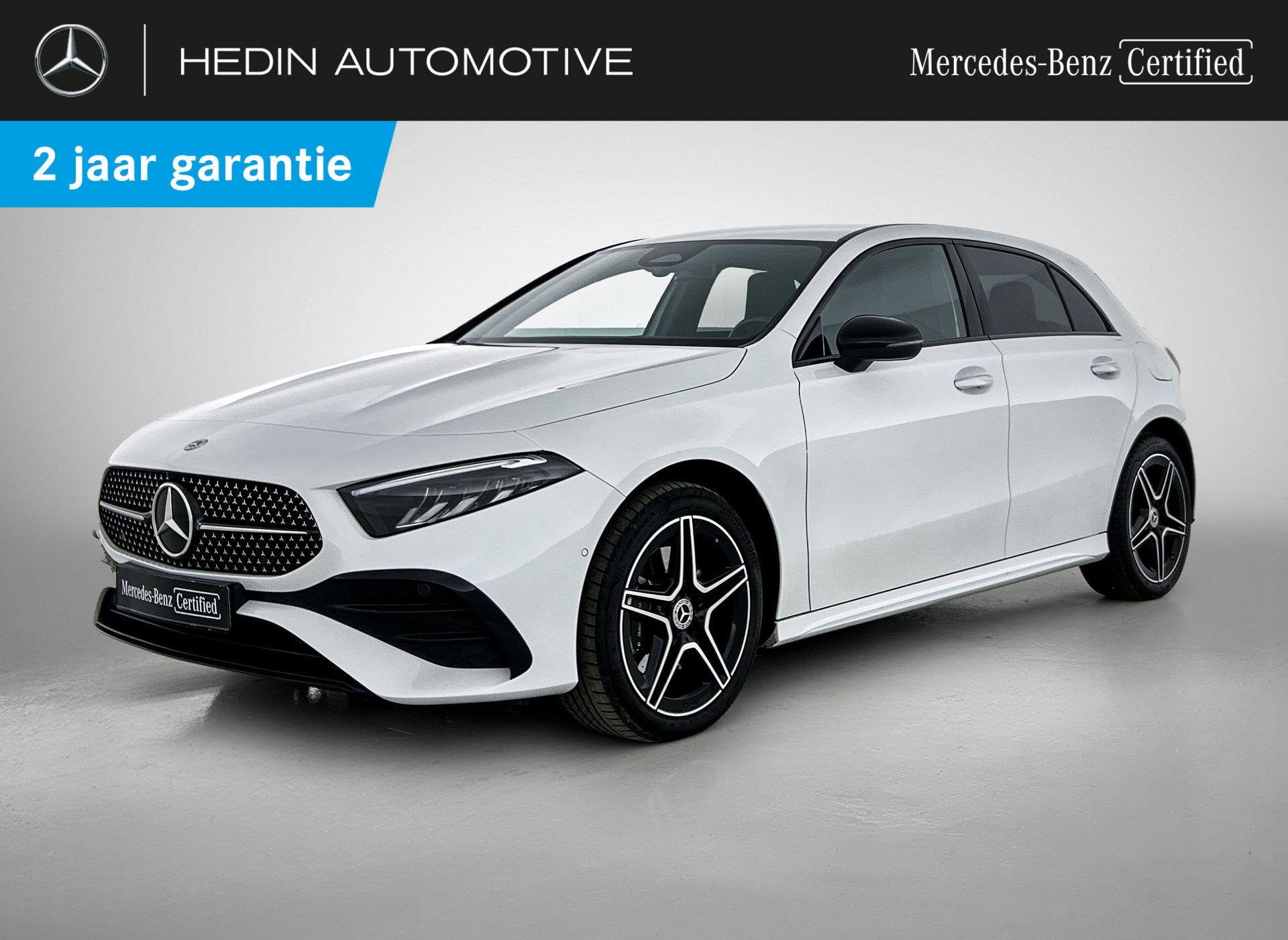 Mercedes-Benz A-klasse 250 e Hatchback AMG Line Night Pack |, Auto's, Dealer onderhouden, Stof, Gebruikt, Zwart