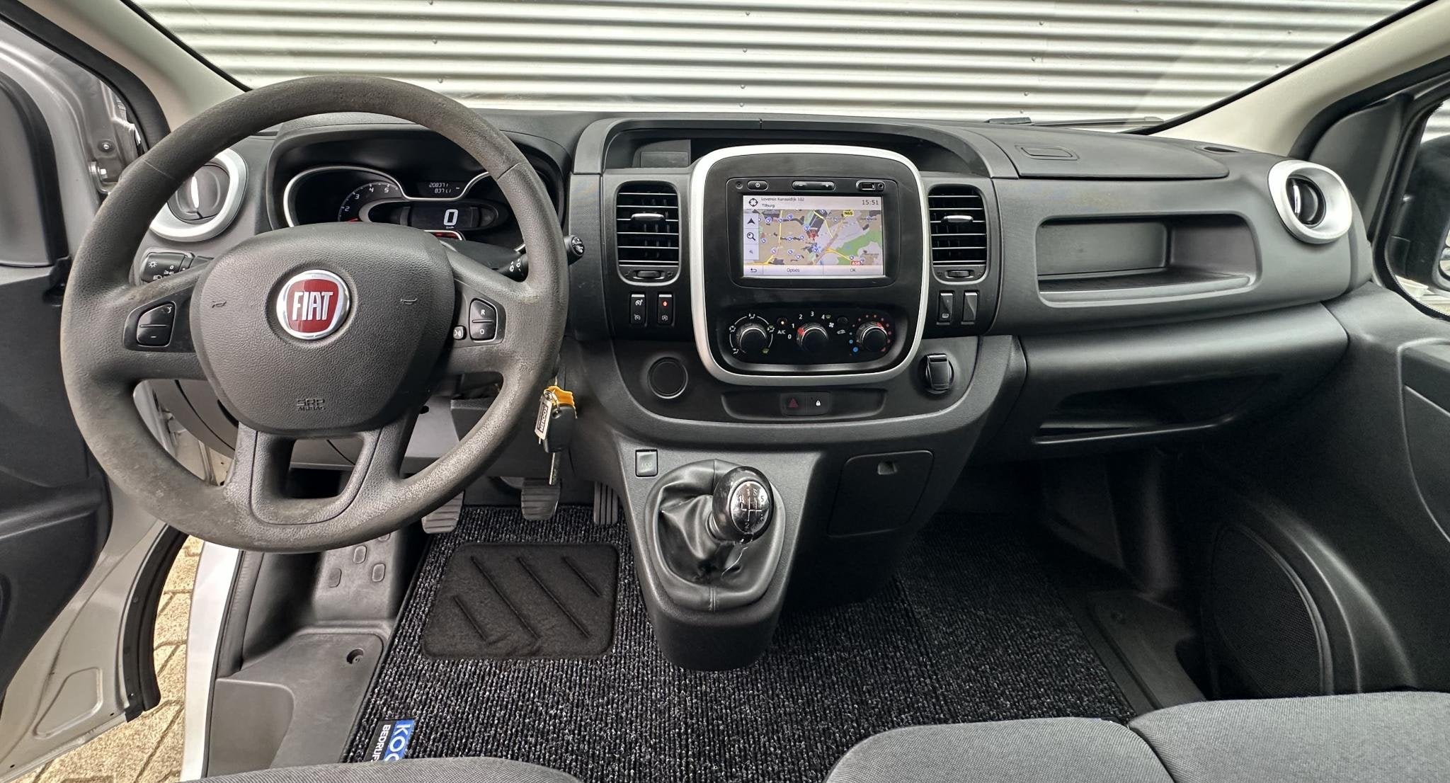 Fiat Talento 1.6 MJ EcoJet L1 Airco|Cruise|Navi, Autos, Argent ou Gris, Achat, Euro 6, Entreprise