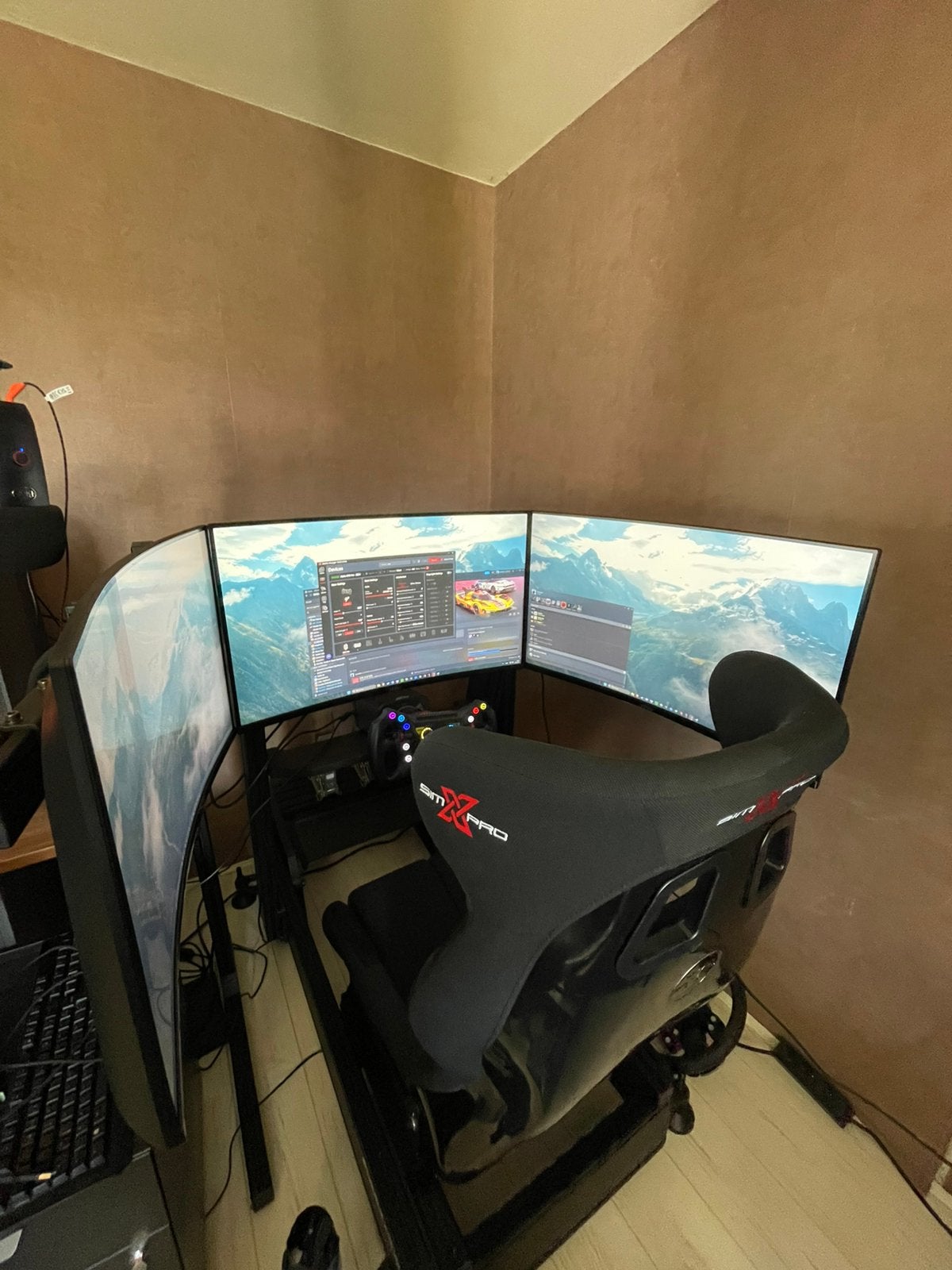 Triple screen msi support simlab, Informatique & Logiciels, Moniteurs, Gaming, Moins de 1 ms, Comme neuf, Enlèvement