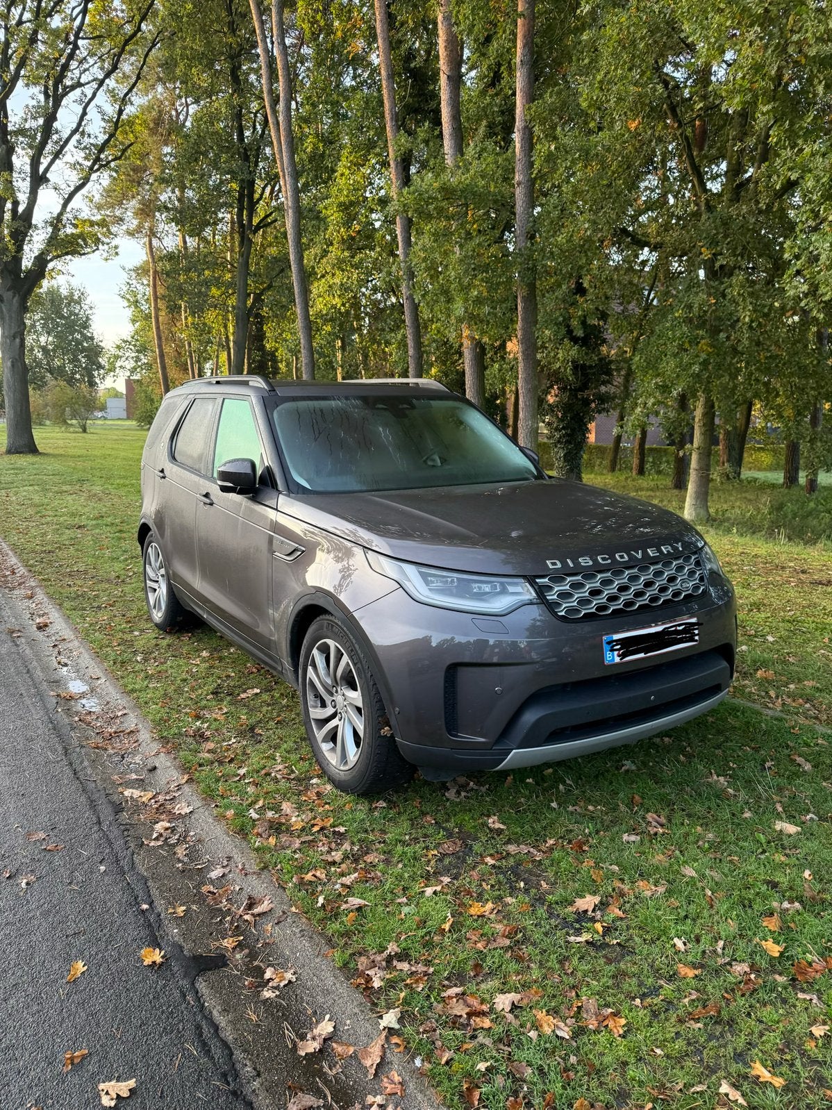 Land Rover Discovery D250 SE 2021 Facelift, Cuir, 5 portes, 6 cylindres, Automatique