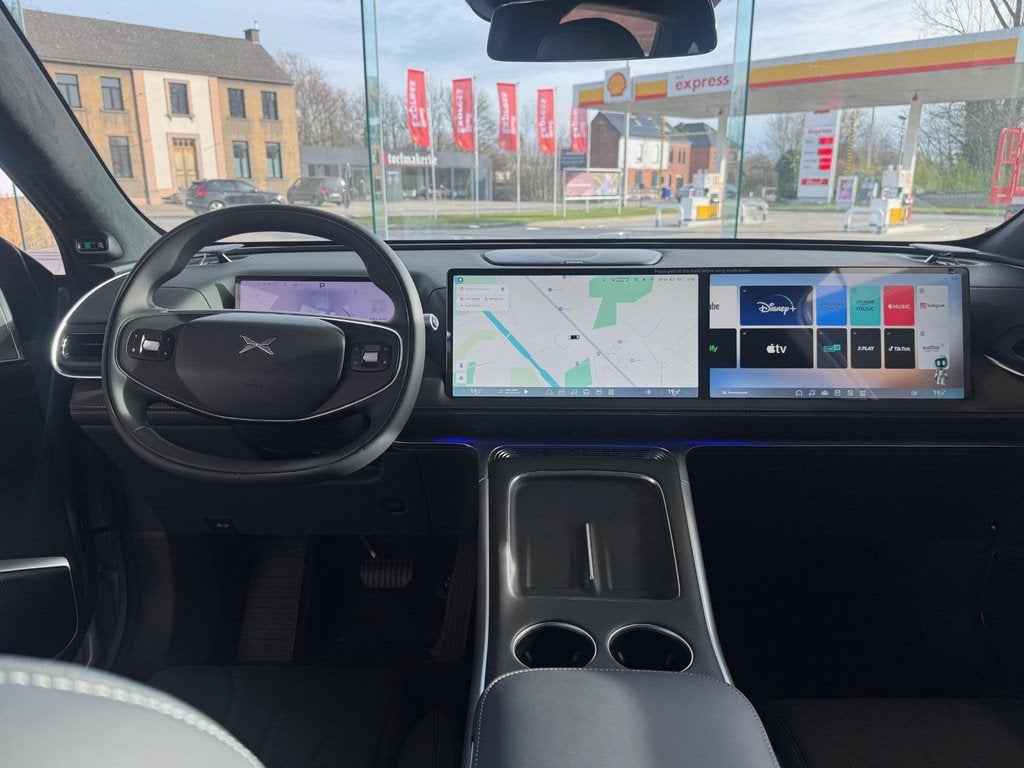 XPENG G9 New AWD Performance, Autos, Neuf, Argent ou Gris, Achat, Entreprise
