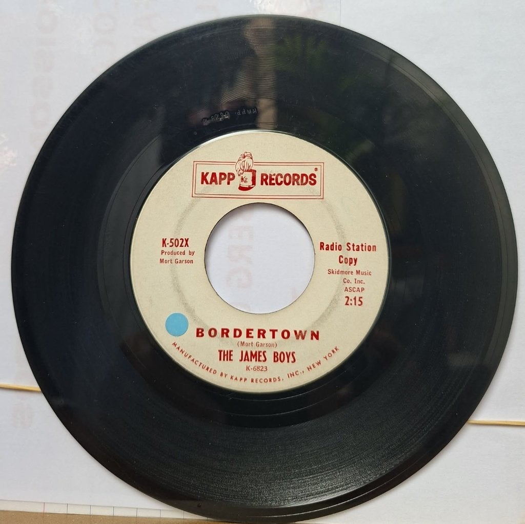 The James Boys – Bordertown / Stampede, Enlèvement ou Envoi, 7 inch, Utilisé, Pressage original
