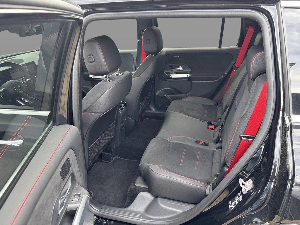 Mercedes-Benz Mercedes-AMG GLB-Klasse 35 4MATIC AMG Line | T, Auto's, Automaat, Stof, Zwart, Bedrijf