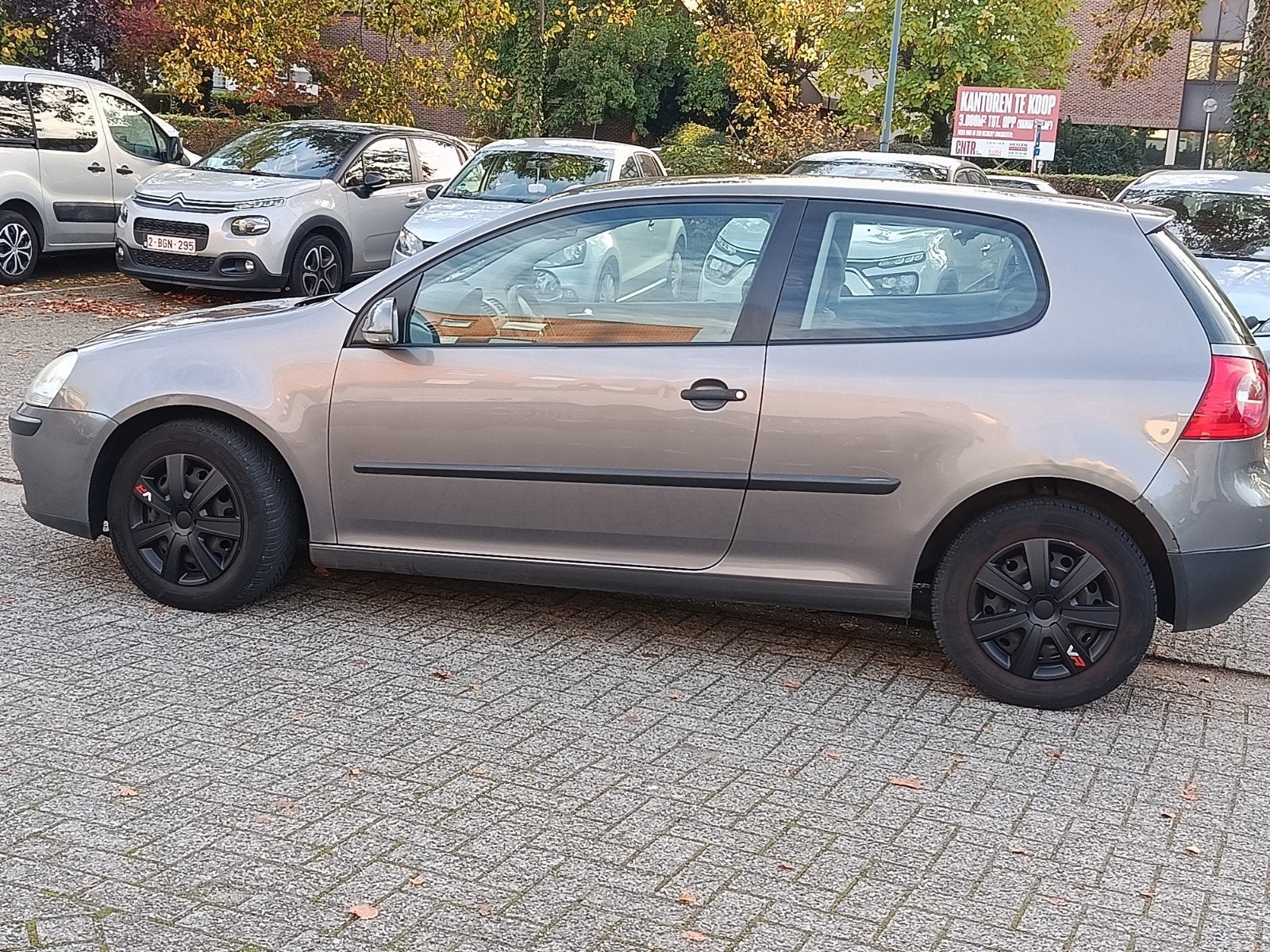 Golf 5/ benzine 1.4/55 Kw/ 3 Deuren/ Sport Edition, Autos, https://public.car-pass.be/vhr/25579617-e689-417c-be03-f14b09239980
