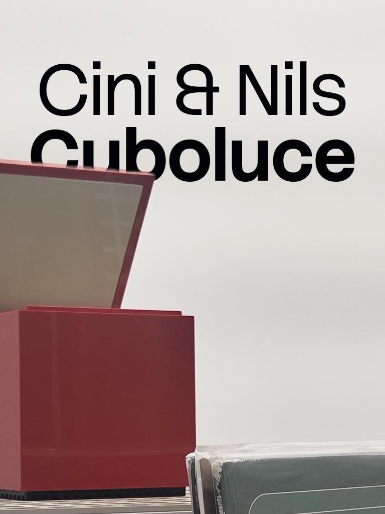 Lampe de table Cuboluce, Cini & Nils (1972), Moins de 50 cm, Enlèvement ou Envoi, Synthétique, Utilisé