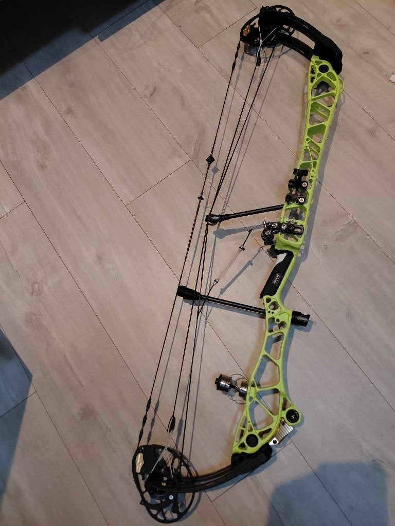 Mathews title 40, Sport en Fitness, Handboogschieten, Ophalen, Zo goed als nieuw, Compoundboog